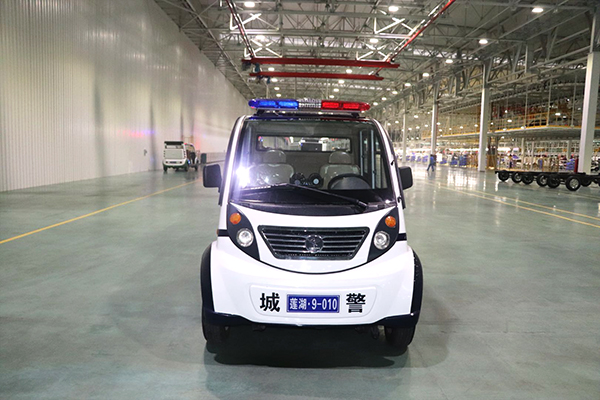 陕西省西安市采购四座封闭巡逻车(图3)