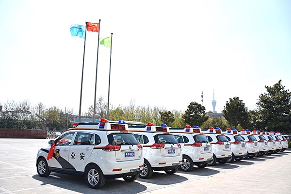 开封兰考10台SUV电动巡逻车发车(图4)