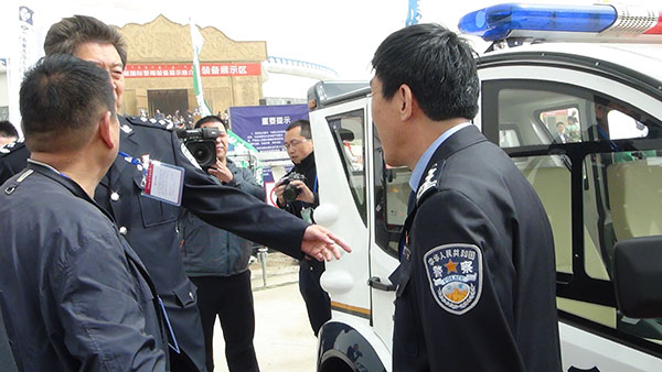 森源鸿马携8款警务车震撼亮相内蒙古自治区首届国际警用装备展示推介(图7) 森源鸿马携8款警务车震撼亮相内蒙古自治区首届国际警用装备展示推介(图7)