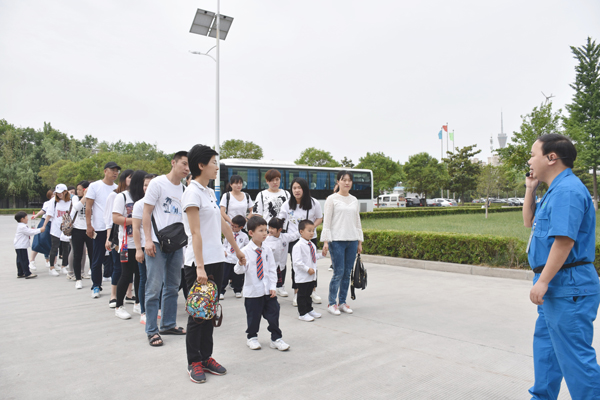 “魅力经开行活动” ——走进森源鸿马 感受科技魅力(图1) “魅力经开行活动” ——走进森源鸿马 感受科技魅力(图1)