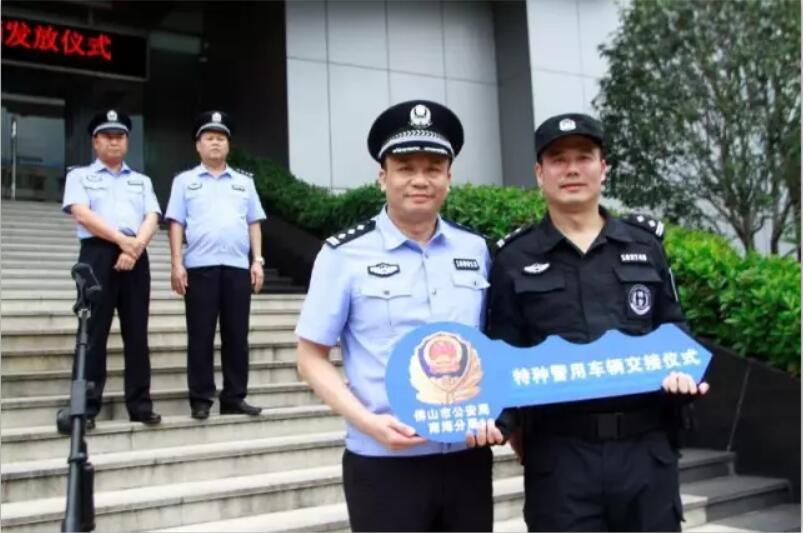 注意!前方超帅超高科技特警车辆出没!(图9) 注意!前方超帅超高科技特警车辆出没!(图9)