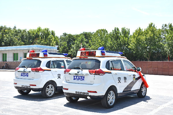 河北省张家口SUV电动巡逻车发车(图4)