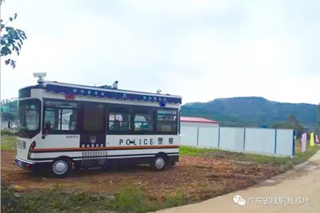 广东建设职业技术学院新校区施工现场移动警务室亮相(图1) 广东建设职业技术学院新校区施工现场移动警务室亮相(图1)