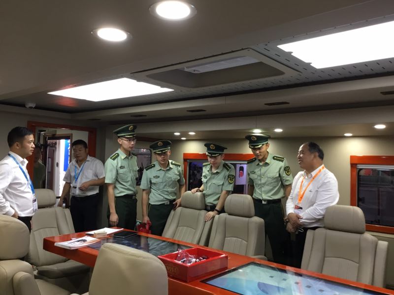 第十七届国际消防展开幕 森源鸿马全新消防装备亮相 (图2) 第十七届国际消防展开幕 森源鸿马全新消防装备亮相 (图2)