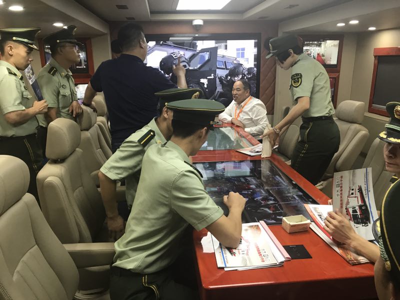 第十七届国际消防展开幕 森源鸿马全新消防装备亮相 (图3) 第十七届国际消防展开幕 森源鸿马全新消防装备亮相 (图3)