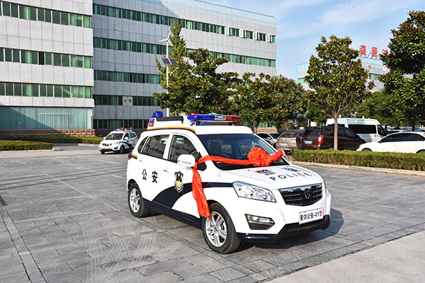 云南景洪市通过公安部警采中心采购SUV电动巡逻车(图1)