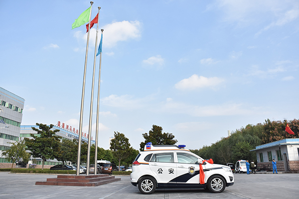 河北沧州市通过公安部警采中心采购SUV电动巡逻车(图5)