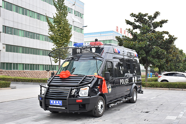 黑龙江集贤县通过公安部警采中心采购轻型装甲运兵车(图2)