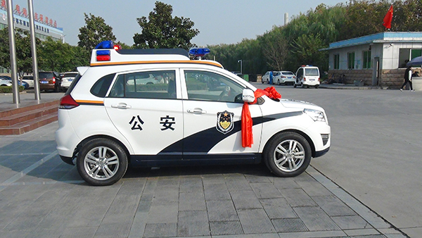 巡逻全覆盖  让城市更美好||河南固始县SUV电动巡逻车发车(图3)