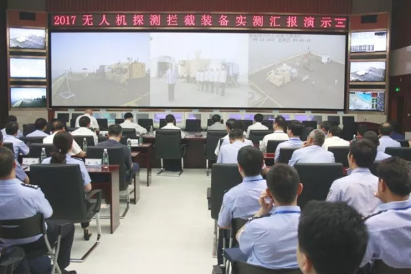 装备资讯||无人机管控指挥车:无人机“黑飞”终结者(图1) 装备资讯||无人机管控指挥车:无人机“黑飞”终结者(图1)