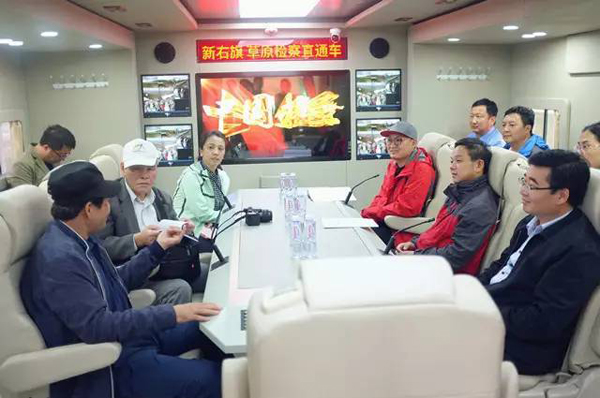 检察院与自媒体“敖包”相会 呼伦贝尔检察会玩！(图2)