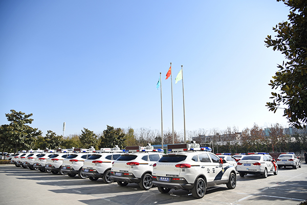 巡逻新利器  维稳排头兵||新郑市公安局采购30台移动警务车(图5)