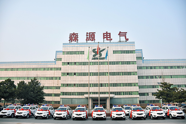 云南新平县公安局通过公安部警采中心采购16台SUV电动巡逻车(图1)