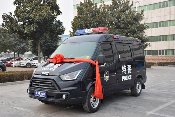 郑州铁路公安采购警用囚车(图1)