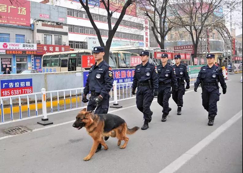 巡防管控严防范 护航春运保平安(图2)