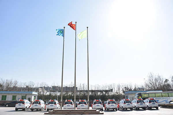 河南濮阳县公安局通过公安部警采中心采购10台SUV电动巡逻车(图6)