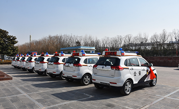 山东济宁市通过公安部警采中心采购8台SUV电动巡逻车(图5)