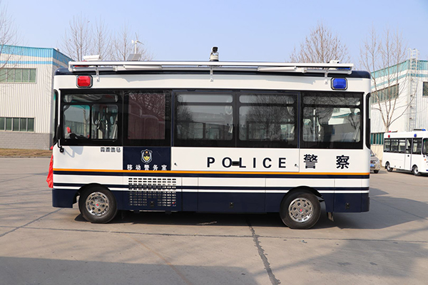 河北廊坊市公安局通过公安部警采中心采购6台移动警务室(图3)