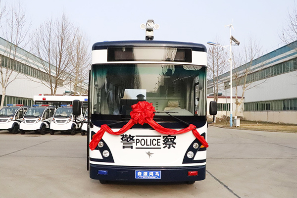 两会安保系列报道（十一）郑州市公安局移动警务室发车(图1)