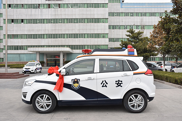 山东威海市通过公安部警采中心采购SUV电动巡逻车(图4)