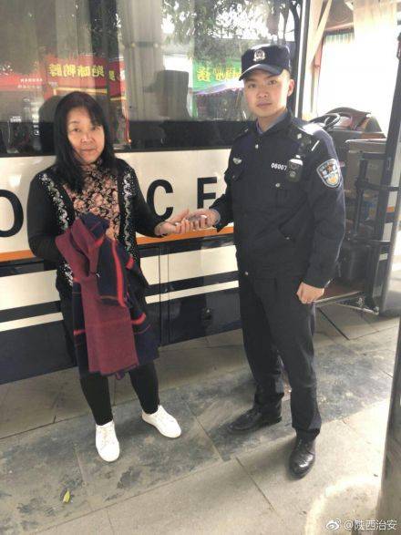 记那些小温暖—移动警务室带来的感动(图1)