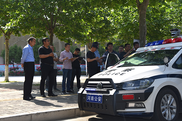网格化布警 全时空巡逻——河南省公安机关警用多功能巡逻车省内巡展试用(图4)