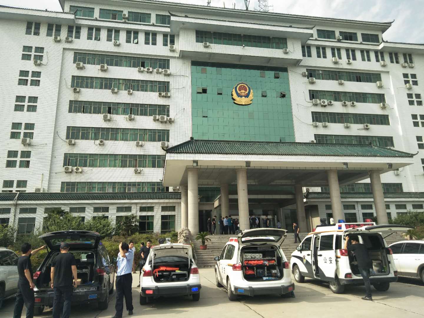 河南省公安机关警用多功能巡逻车巡展试用再次出发(图12)