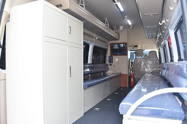 平顶山叶县公安局采购防暴运兵车(图8)