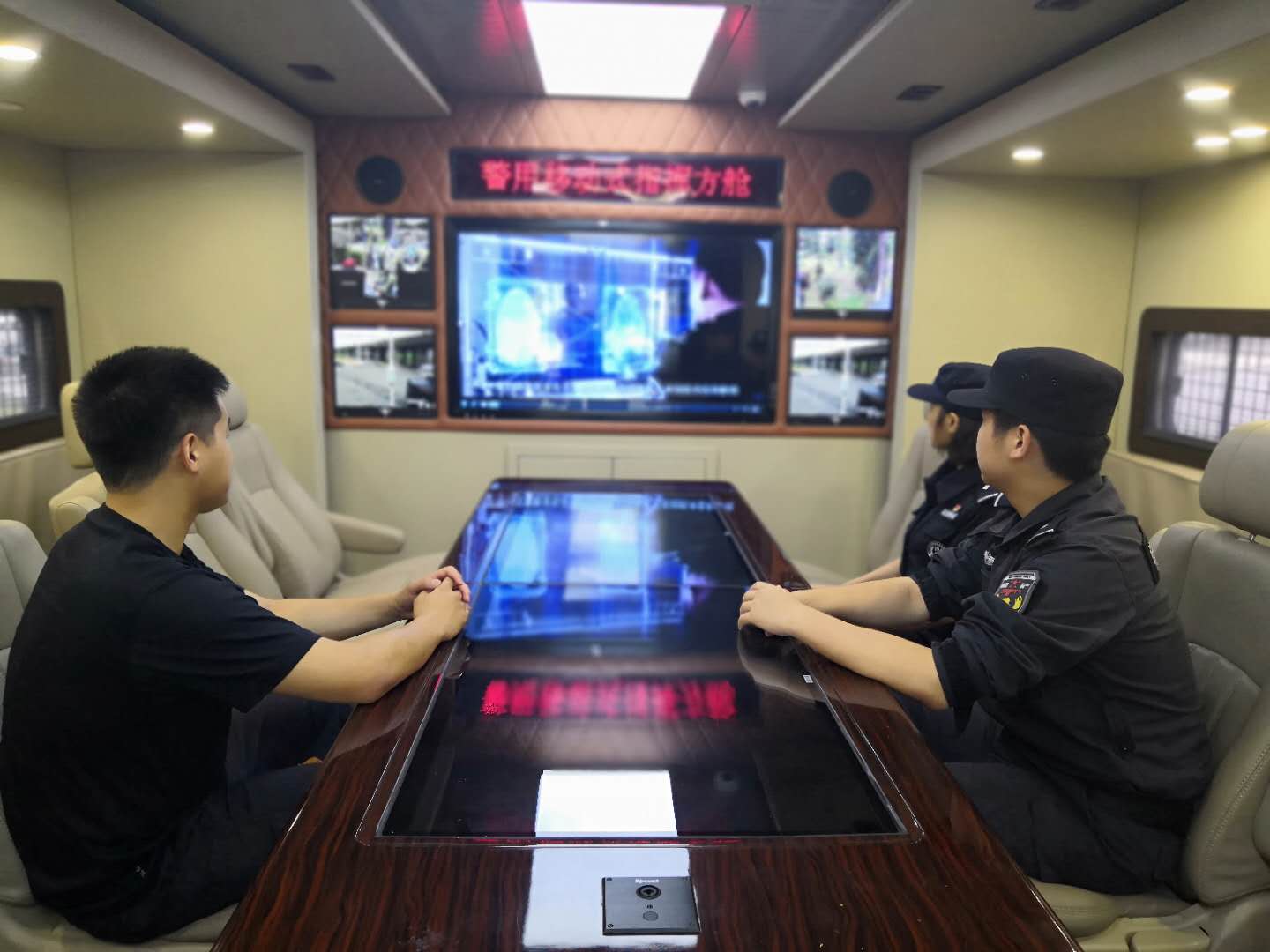 世界杯,我们对你说不!!!!!(图4) 世界杯,我们对你说不!!!!!(图4)