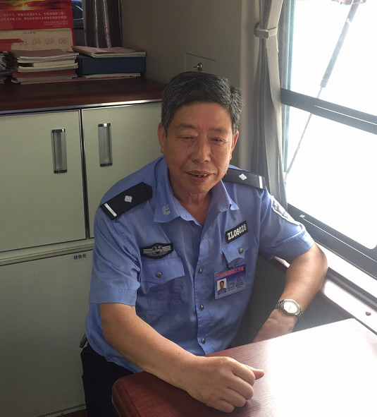 青岛:退伍不褪色,新区退伍军人“新战场”服务民生(图7) 青岛:退伍不褪色,新区退伍军人“新战场”服务民生(图7)