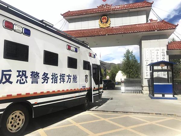 新疆库尔勒——西藏日喀则//警用移动式指挥方舱的“八千里路云和月”(图13)