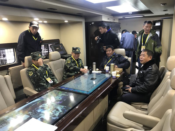 西藏日喀则//警用移动式指挥方舱为第十六届文化旅游节开幕式护航(图8) 西藏日喀则//警用移动式指挥方舱为第十六届文化旅游节开幕式护航(图8)