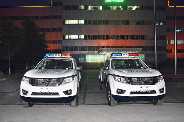 湖北黄冈市采购交警执勤巡逻车(图1)