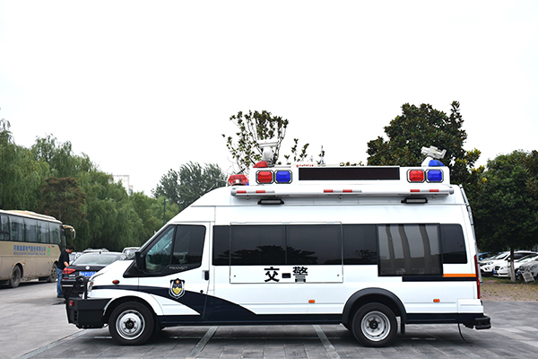 漯河市交警大队通过公安部警采中心采购移动执法车(图5)
