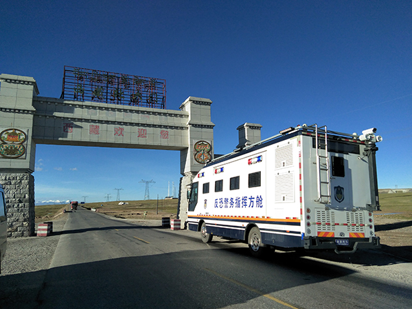 装备资讯||移动的指挥中心——森源鸿马警用移动式指挥方舱(图6) 装备资讯||移动的指挥中心——森源鸿马警用移动式指挥方舱(图6)