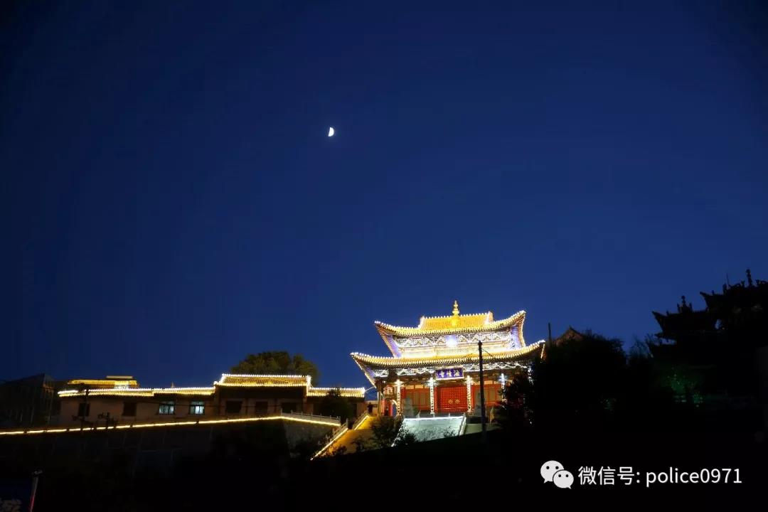 这一夜,他们是这座城市最美的“城市之光”(图12) 这一夜,他们是这座城市最美的“城市之光”(图12)