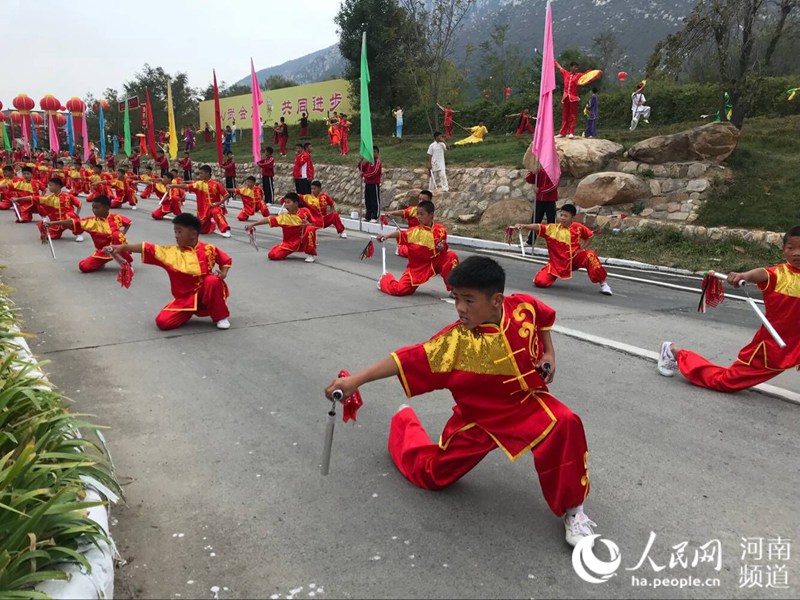 第十二届中国少林武术节隆重开幕—森源鸿马移动指挥方舱全程护航(图3)