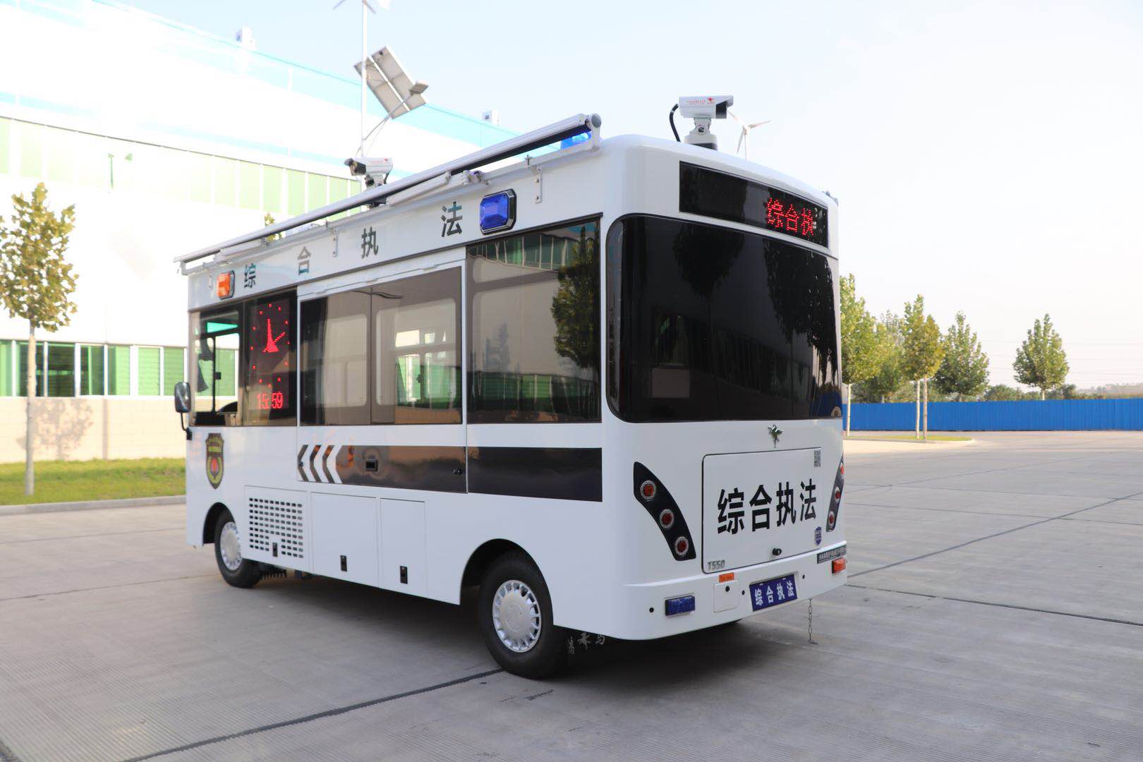 驻马店采购移动执法车(图4)
