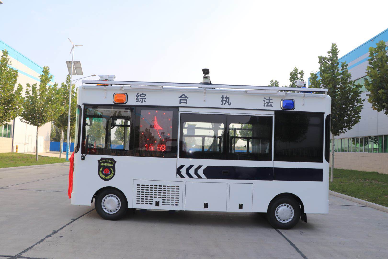 驻马店采购移动执法车(图3)