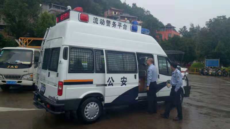 福建福安市流动警务平台列装上岗(图3)