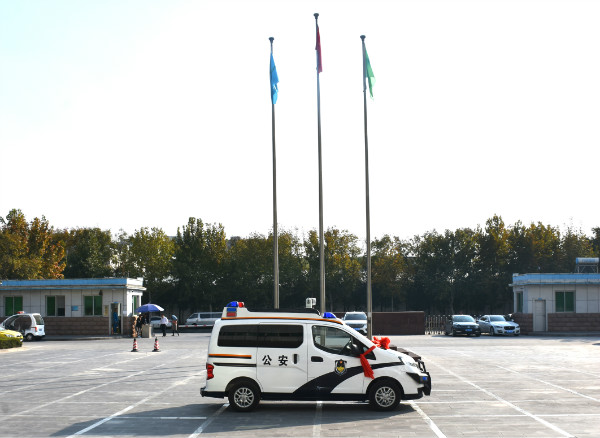 江西九江通过公安部警采中心采购警用多功能巡逻车(图5)