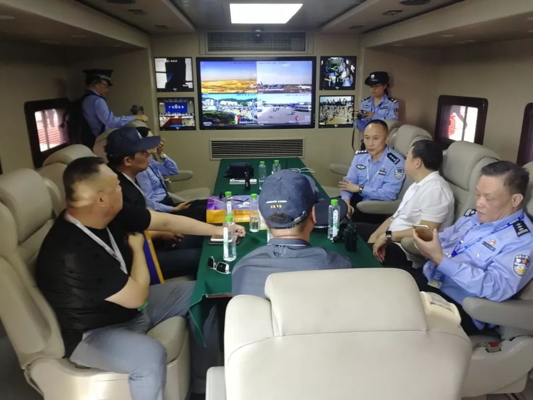 珠海航展今日开幕 航展高科技安保装备惊艳亮相(图4) 珠海航展今日开幕 航展高科技安保装备惊艳亮相(图4)