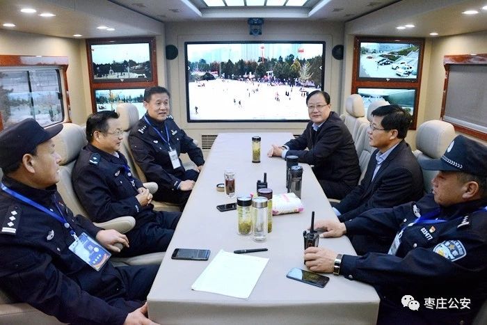 2018枣庄国际马拉松赛,这里有你的身影吗?(图5) 2018枣庄国际马拉松赛,这里有你的身影吗?(图5)