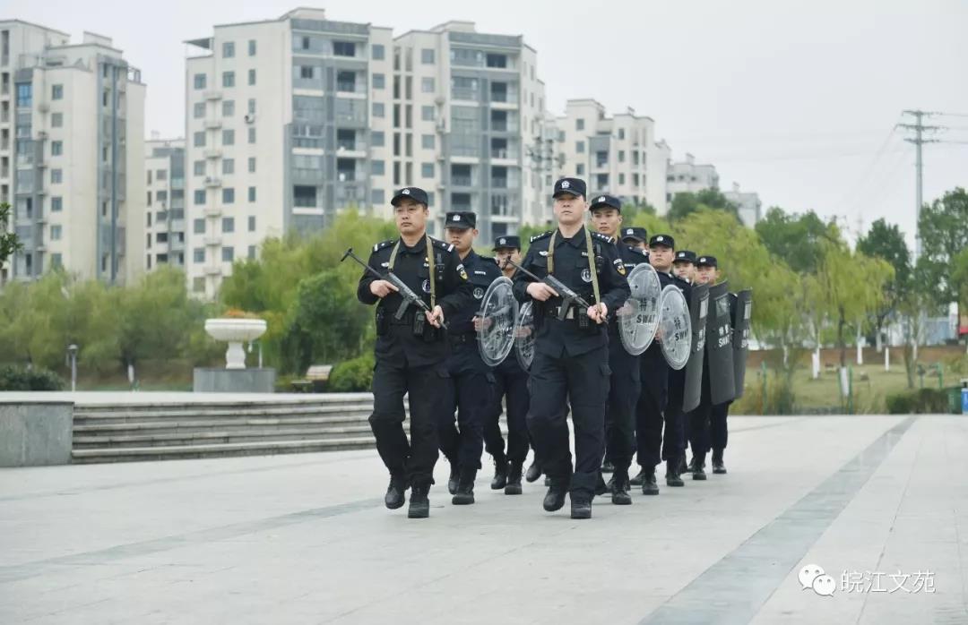 宿松“移动警务室”亮相街头，民生警务再添翅膀(图17)