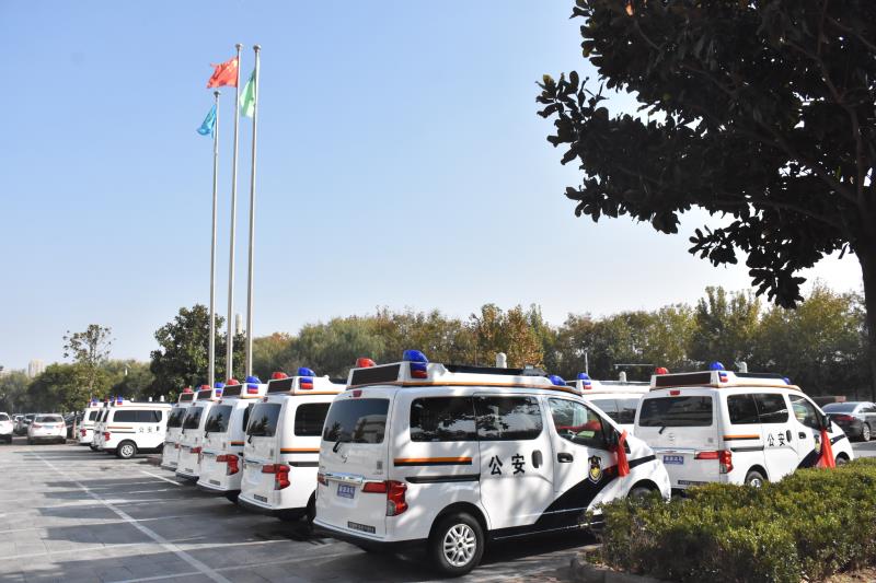 洛阳市采购19台多功能押解车(图6)