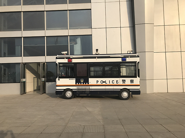 渭南北站移动警务室列装上岗(图2)
