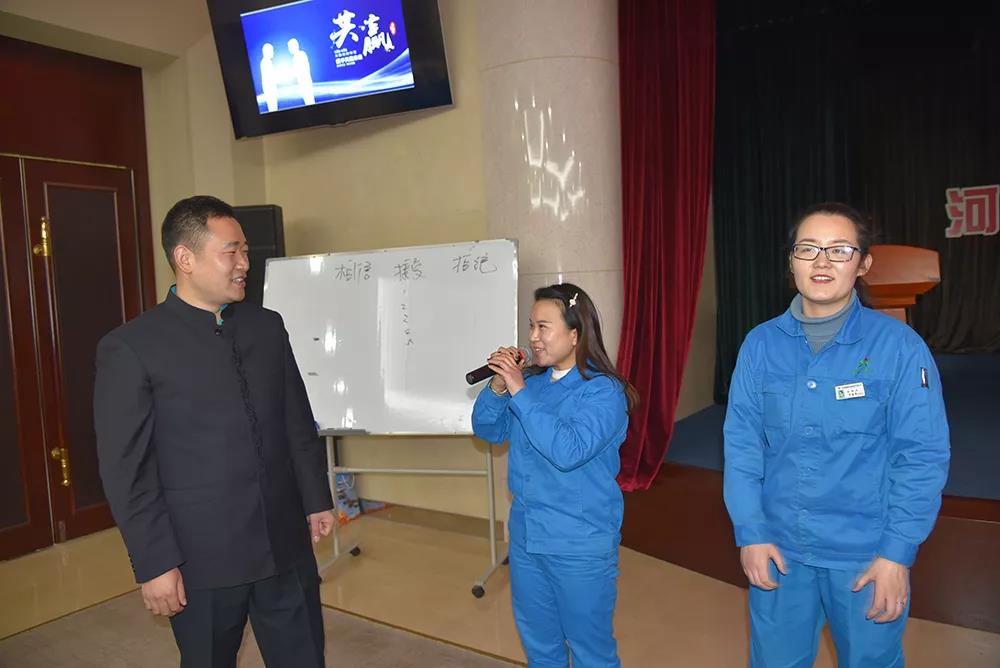 开课啦!2019年森源鸿马第一堂课《现代管理全员营销》正式开讲(图13) 开课啦!2019年森源鸿马第一堂课《现代管理全员营销》正式开讲(图13)