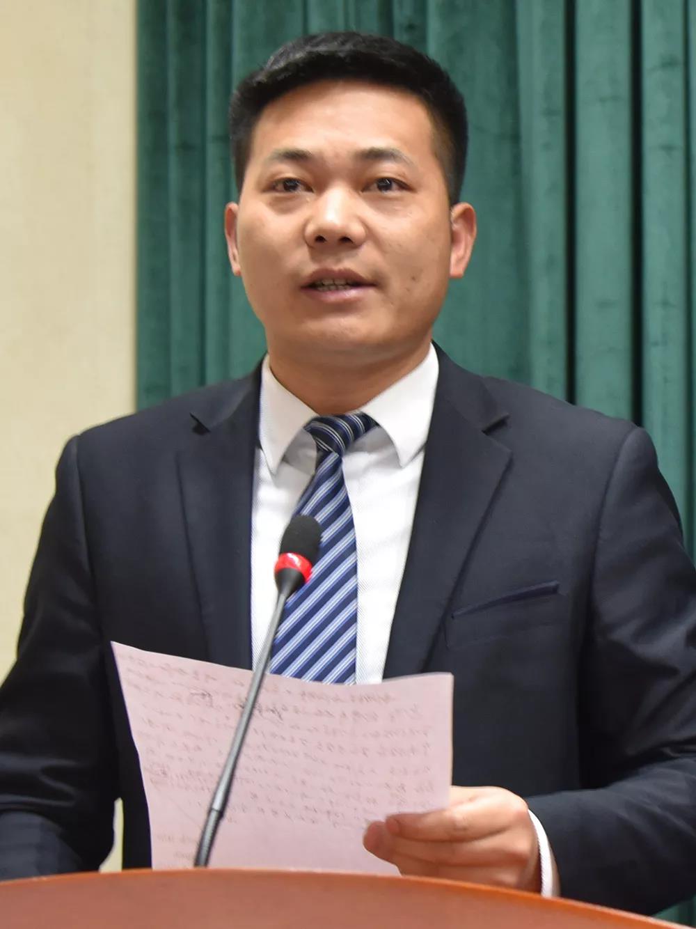 开课啦!2019年森源鸿马第一堂课《现代管理全员营销》正式开讲(图14) 开课啦!2019年森源鸿马第一堂课《现代管理全员营销》正式开讲(图14)