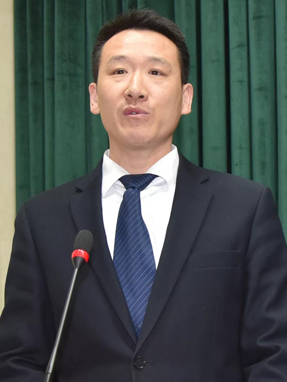 开课啦!2019年森源鸿马第一堂课《现代管理全员营销》正式开讲(图16) 开课啦!2019年森源鸿马第一堂课《现代管理全员营销》正式开讲(图16)