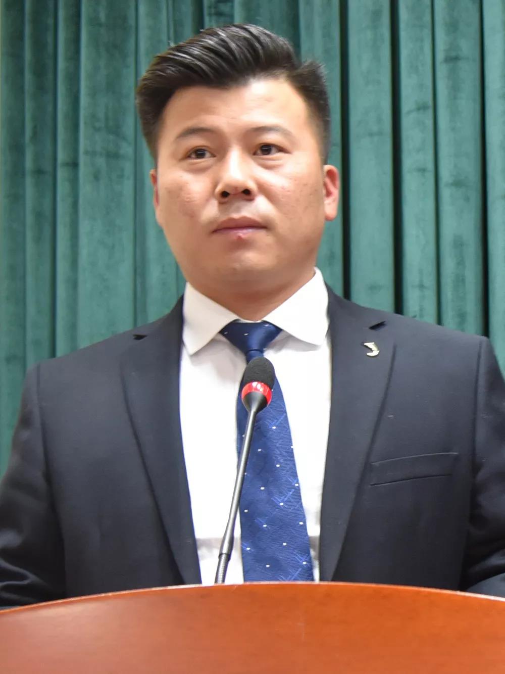 开课啦!2019年森源鸿马第一堂课《现代管理全员营销》正式开讲(图17) 开课啦!2019年森源鸿马第一堂课《现代管理全员营销》正式开讲(图17)